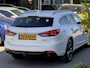 Mazda 6 Sportbreak 2.2D SKY-ACTIV-D ACTIE! BETAAL NU 50% 4950 DE REST IN 2JR RENTEVRIJ LENEN