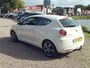 Alfa Romeo MiTo 1.4 T Sport Lak laat los op diverse delen!!!