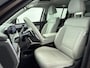 Hyundai Santa Fe 1.6 T-GDI HEV Premium Sky 7p | PANORAMADAK | UNIEKE KLEURENCOMBINATIE | MEMORY SEATS | APPLE CARPLAY/ANDROID AUTO | 360 CAMERA