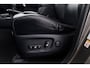 Toyota RAV4 2.0 Style 4WD | Trekhaak | Keyless | Stoelverwarming | Camera | Navigatie | Leer |