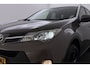 Toyota RAV4 2.0 Style 4WD | Trekhaak | Keyless | Stoelverwarming | Camera | Navigatie | Leer |