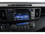 Toyota RAV4 2.0 Style 4WD | Trekhaak | Keyless | Stoelverwarming | Camera | Navigatie | Leer |
