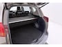 Toyota RAV4 2.0 Style 4WD | Trekhaak | Keyless | Stoelverwarming | Camera | Navigatie | Leer |
