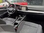 Volkswagen Golf 1.0 TSI ACTIE! BETAAL NU 50% 7950 DE REST IN 2JR RENTEVRIJ LENEN.