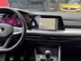 Volkswagen Golf 1.0 TSI ACTIE! BETAAL NU 50% 7950 DE REST IN 2JR RENTEVRIJ LENEN.