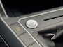 Volkswagen Polo 1.0 TSI R-LINE ACTIE! BETAAL NU 50% 6950 DE REST IN 2JR RENTEVRIJ LENEN