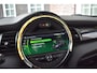 MINI Cooper Charged 33 kWh - HARMAN KARDON - Stoelverwarming SOH 99% Wij zijn op afspraak geopend! Graag bellen voor uw komst.