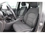 Mercedes-Benz B-klasse 200 Ambition|Inklapbare trekhaak|PDC|Airco|Cruise|Zeer nette auto!