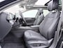 Volkswagen Passat Variant 1.5 eHybrid Elegance Business | Pano dak | Trekhaak | 360 Camera | Leder | Elek Achterklep | Harman/Kardon | Stoelventilatie |