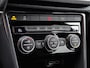 Volkswagen T-Roc 1.5 TSI ACTIE! BETAAL NU 50% 12450 DE REST IN 2JR RENTEVRIJ LENEN