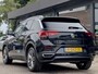 Volkswagen T-Roc 1.5 TSI ACTIE! BETAAL NU 50% 12450 DE REST IN 2JR RENTEVRIJ LENEN