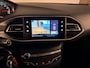Peugeot 308 SW 1.2 PureTech Active Trekhaak, All Season banden, Camera, Stoel verwarming