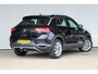 Volkswagen T-Roc 1.5 TSI Sport Business R | Trekhaak | Adaptieve cruise control | Stoel & stuurverwarming | Dode-hoekdetectie |