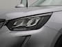 Peugeot 2008 1.2 PureTech Allure Pack Parkeensensoren | Apple Carplay | Camera | Navigatie | 17" Lichtmetalen Velgen | Climate Control | Cruise Control