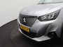 Peugeot 2008 1.2 PureTech Allure Pack Parkeensensoren | Apple Carplay | Camera | Navigatie | 17" Lichtmetalen Velgen | Climate Control | Cruise Control