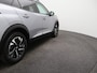 Peugeot 2008 1.2 PureTech Allure Pack Parkeensensoren | Apple Carplay | Camera | Navigatie | 17" Lichtmetalen Velgen | Climate Control | Cruise Control