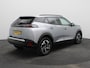 Peugeot 2008 1.2 PureTech Allure Pack Parkeensensoren | Apple Carplay | Camera | Navigatie | 17" Lichtmetalen Velgen | Climate Control | Cruise Control