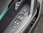 Peugeot 2008 1.2 PureTech Allure Pack Parkeensensoren | Apple Carplay | Camera | Navigatie | 17" Lichtmetalen Velgen | Climate Control | Cruise Control