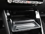 Peugeot 2008 1.2 PureTech Allure Pack Parkeensensoren | Apple Carplay | Camera | Navigatie | 17" Lichtmetalen Velgen | Climate Control | Cruise Control