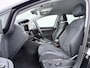 Volkswagen Golf 1.5 eHybrid Style | Elek Stoelen | Head Up Display | 18" | IQ-light | Navigatie | Stoelverwarming