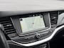Opel Astra 1.2 Design & Tech - Navigatie - Stoelverwarming - Climate Control