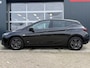 Opel Astra 1.2 Design & Tech - Navigatie - Stoelverwarming - Climate Control