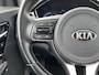 Kia Niro EV e-Niro ExecutiveLine 64 kWh | Elektrische stoelverstelling | Stoelventilatie | JBL Audio systeem | Elektrisch schuifdak