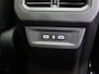 Renault Austral Mild hybrid 160pk X-Tronic techno | 1800kg Geremd | Panoramisch dak | Elek. bedienbare stoelen | Voorruitverwarming | Stoel- en stuurwielverwarming |