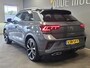 Volkswagen T-Roc 1.5 TSI R-Line Black Style | Stoelmassage | Adaptive | IQ Light | Ergo-stoel | Trekhaak | Camera |