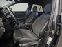 Volkswagen T-Roc 1.5 TSI R-Line Black Style | Stoelmassage | Adaptive | IQ Light | Ergo-stoel | Trekhaak | Camera |