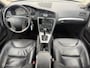 Volvo V70 2.4 Edition II AUTOMAAT / NL-AUTO / LEER