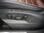 Volkswagen Tiguan 1.5 TSI Elegance | Elektr. Trekhaak | Lederen bekleding | Adaptieve Cruise Control | IQ Light |