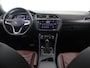 Volkswagen Tiguan 1.5 TSI Elegance | Elektr. Trekhaak | Lederen bekleding | Adaptieve Cruise Control | IQ Light |