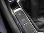 Volkswagen Tiguan 1.5 TSI Elegance | Elektr. Trekhaak | Lederen bekleding | Adaptieve Cruise Control | IQ Light |