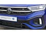 Volkswagen T-Roc 1.5 TSI 150pk DSG 2x R-Line & Black Style Pano.Dak 19inch LM IQ Light Virtual Cockpit ACC Trekhaak *Lapiz Blue*
