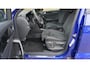 Volkswagen T-Roc 1.5 TSI 150pk DSG 2x R-Line & Black Style Pano.Dak 19inch LM IQ Light Virtual Cockpit ACC Trekhaak *Lapiz Blue*