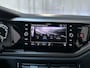 Volkswagen Polo 1.0 TSI Comfortline Business Parkeersensoren Climate Control Navigatie App-Connect DAB+