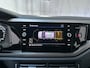 Volkswagen Polo 1.0 TSI Comfortline Business Parkeersensoren Climate Control Navigatie App-Connect DAB+