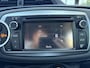 Toyota Yaris 1.3 VVT-i Aspiration *TREKHAAK/ NAVIGATIE/ CRUISE CONTROL**