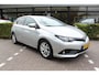 Toyota Auris 1.8 Hybrid Energy Plus Rijklaar | Keyless | Sensoren | Camera | Cruise | Clima | Dealer onderhouden