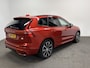 Volvo XC60 2.0 T8 PHEV AWD Ultra Black Edition/ Trekhaak 2250kg/ Luchtvering/ Massage stoelen/ Stoelverw. V+A/