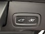 Volvo XC60 2.0 T8 PHEV AWD Ultra Black Edition/ Trekhaak 2250kg/ Luchtvering/ Massage stoelen/ Stoelverw. V+A/