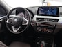 BMW X1 sDrive20i High Executive (Pano / Afn. trekhaak / Camera / Head up / Elek. achterklep / 19'')