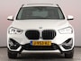 BMW X1 sDrive20i High Executive (Pano / Afn. trekhaak / Camera / Head up / Elek. achterklep / 19'')