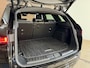 Land Rover Range Rover Evoque 2.0 D165 AWD R-Dynamic HSE | Black Edition | PANO | Leder | Meridian | Winter Pakket | 20inch | ACC