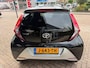 Toyota Aygo 1.0 VVT-i x-joy|Navi|Camera|Dealer Onderhouden|15" LM Velgen