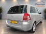 Opel Zafira 2.2 Cosmo, Automaat, 7 Persoons.