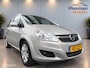 Opel Zafira 2.2 Cosmo, Automaat, 7 Persoons.