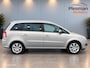 Opel Zafira 2.2 Cosmo, Automaat, 7 Persoons.