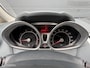 Ford Fiesta 1.4 Titanium LPG/BENZINE 5 deurs - APK TM 04-06-2027 - ECC - CRUISE CONTROLE - LMV - PDC - EL. INKLAPBARE SPIEGELS - BLUETOOTH - VERWARMDE VOORRUIT - NAP - NL AUTO - LEES TEKST!